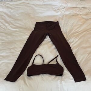 Lululemon Set in ESPRESSO Wunder Train Leggings and Bra Set